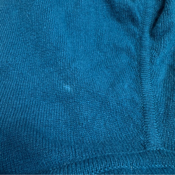 LL Bean Blue Cashmere Zip Up Hoodie, Women’s Small, Lightweight, Cozy, 507572 - Picture 6 of 7